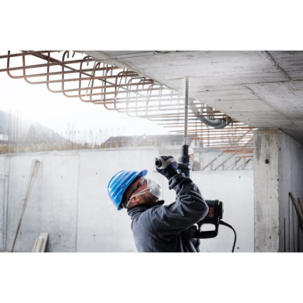 Бур Bosch SDS-Max-4 (24х200х320 мм) (2608833963)