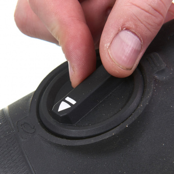 MILWAUKEE Пила шабельна акумуляторна , M18 FSX-0C (кейс) | 4933464724