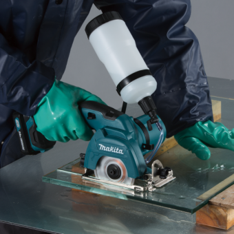 Акумуляторна алмазна дискова пила Makita CC301DSME (10.8 В, 2х4 А*год, 85 мм)