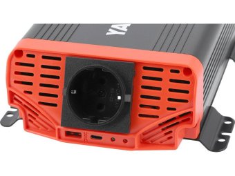 Перетворювач напруги YATO з джерела 12 В DC в 230 В, номінально- 300 Вт AC, піковий- 600 Вт [5]