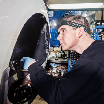 SCANGRIP Налобный фонарь I-View (С бесконтактным датчиком и длительным временем работы) | 03.6212