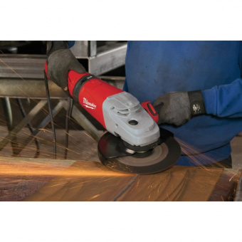 MILWAUKEE Углошлифовальная машина 230 мм AGV 21-230 GEX 4933402304 | 4933402304