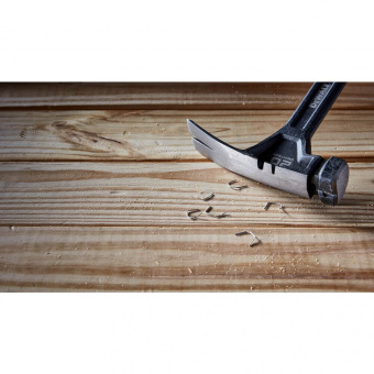 DeWALT Молоток "RIP-CLAW", суцільнометалевий, вага головки 567 г, з прямим цвяходером,  355 мм.