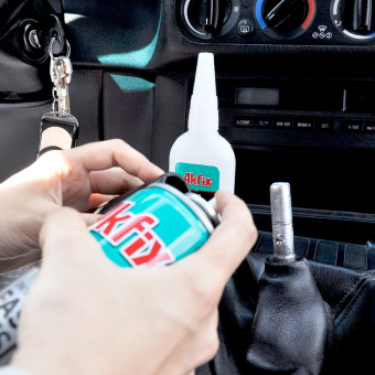 Клей с активатором для МДФ и дерева 100мл+25мл Akfix