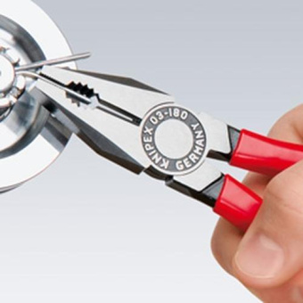 KNIPEX Плоскогубцы комбинированные 180мм 03 01 180 SB | 03 01 180 SB