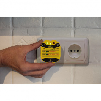 STANLEY Тестер розеток настенный "FATMAX®", "европейская вилка AC 230 V, CAT II 230 В.