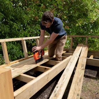 Пістолет цвяхозабивний BLACK+DECKER,18 В, 16-50 мм, 3 кг, без акумуляторів та зарядного пристрою