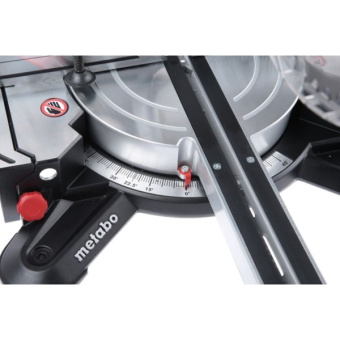 Торцювальна пила Metabo KGS 305 M (2 кВт, 305 мм) (619305000)