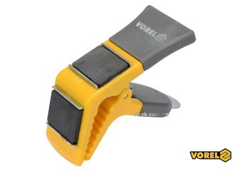 VOREL Тримач для пензля магнітний : L= 90 мм, два магніти, пластикова ручка, пружинний затиск  | 095